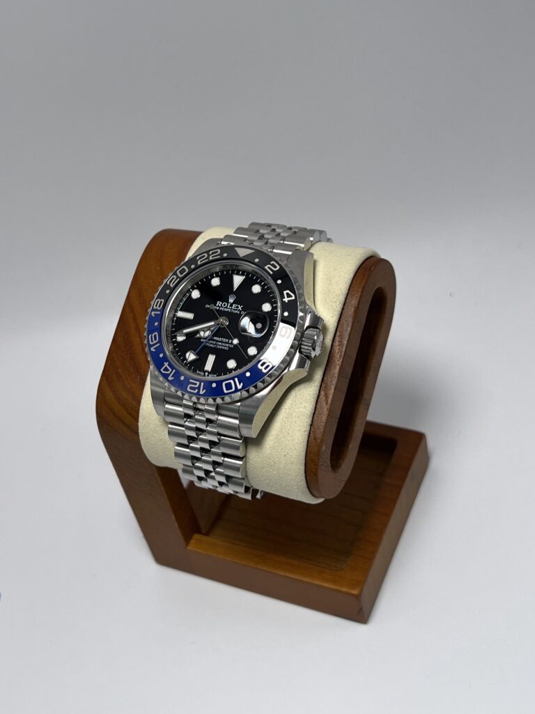 Rolex GMT Master 2 'Batgirl' Jubilee
