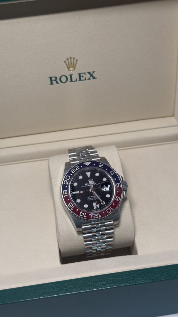 GMT-Master II 126710BLRO “Pepsi” Jubilee - Image 4